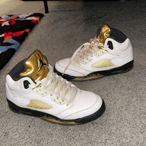 Jordan Olympic 5’s gold used but still in amazing condition size 7 men